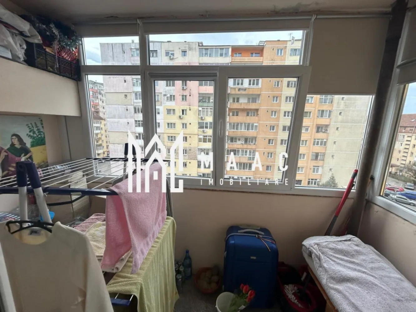 Apartament 3 camere | Decomandat | 69 MPU | Lift | Balcon | Vasile Aaron