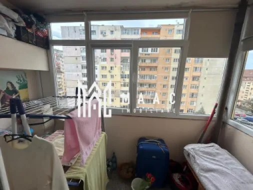 Apartament 3 camere | Decomandat | 69 MPU | Lift | Balcon | Vasile Aaron