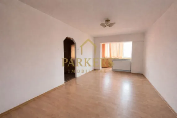 Logo PARKERS IMOBILIARE logo