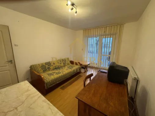 Apartament 2 camere decomandat, 50 mp utili, parter – Zona 1 Decembrie