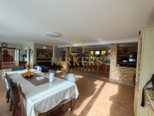 Reședință exclusivistă – 600 mp utili, facilități complete