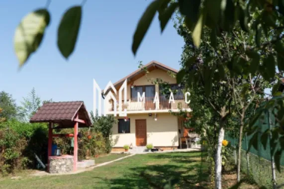 Vilă superbă | 4 camere | 500 mp teren | Vedere la munte | Valea Avrigului