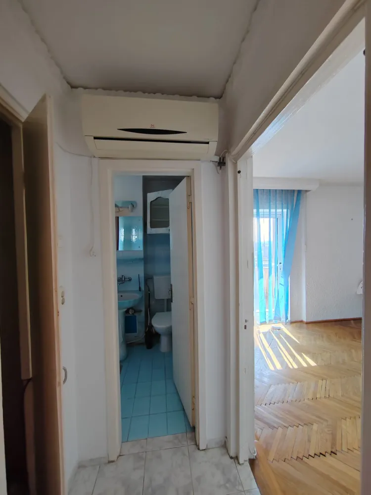 Apartament 3 camere decomandat, etajul 12 din 14, bloc Gioconda, Ploiesti sud