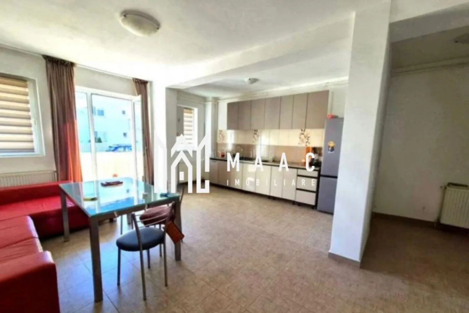 Apartament 2 camere I Parter I Mobilat,Utilat I Selimbar - MAAC IMOBILIARE va propune spre vânzare un apartament situat la parter în Selimbar , într-un bloc construit în 2007. Apartamentul este mobilat și utilat complet ,foarte bine întreținut și pregătit pentru mutare imediată. Dispune de parcare pe CF ,balcon și este amplasat într-o zonă liniștită, în spate la restaurantul El Gringo Sibiu, cu acces rapid către oraș, magazine și alte puncte de interes. Ideal pentru locuință proprie sau ca investiție pentru închiriere. Pentru mai multe informații sau programarea unei vizionări precizați ca ați văzut anunțul cu ID CP2962536 }}