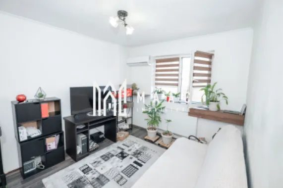 Logo MAAC IMOBILIARE logo