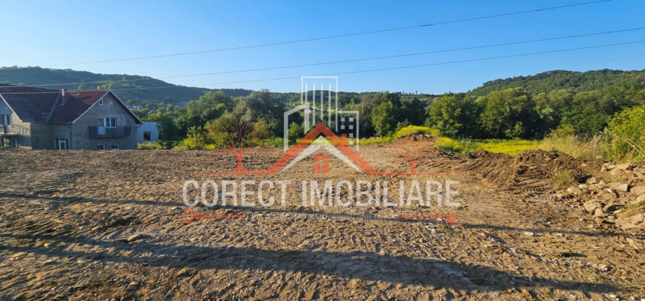 De vanzare teren valea ghinzii