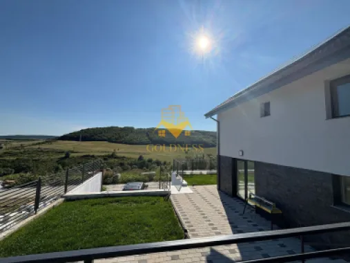 Casa individuala, 4 camere, garaj ,gradina, 2 bai, Popesti , Baciu