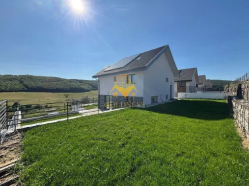 Casa individuala, 4 camere, garaj ,gradina, 2 bai, Popesti , Baciu