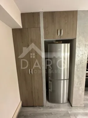 Vand apartament cu 2 camere Tudor