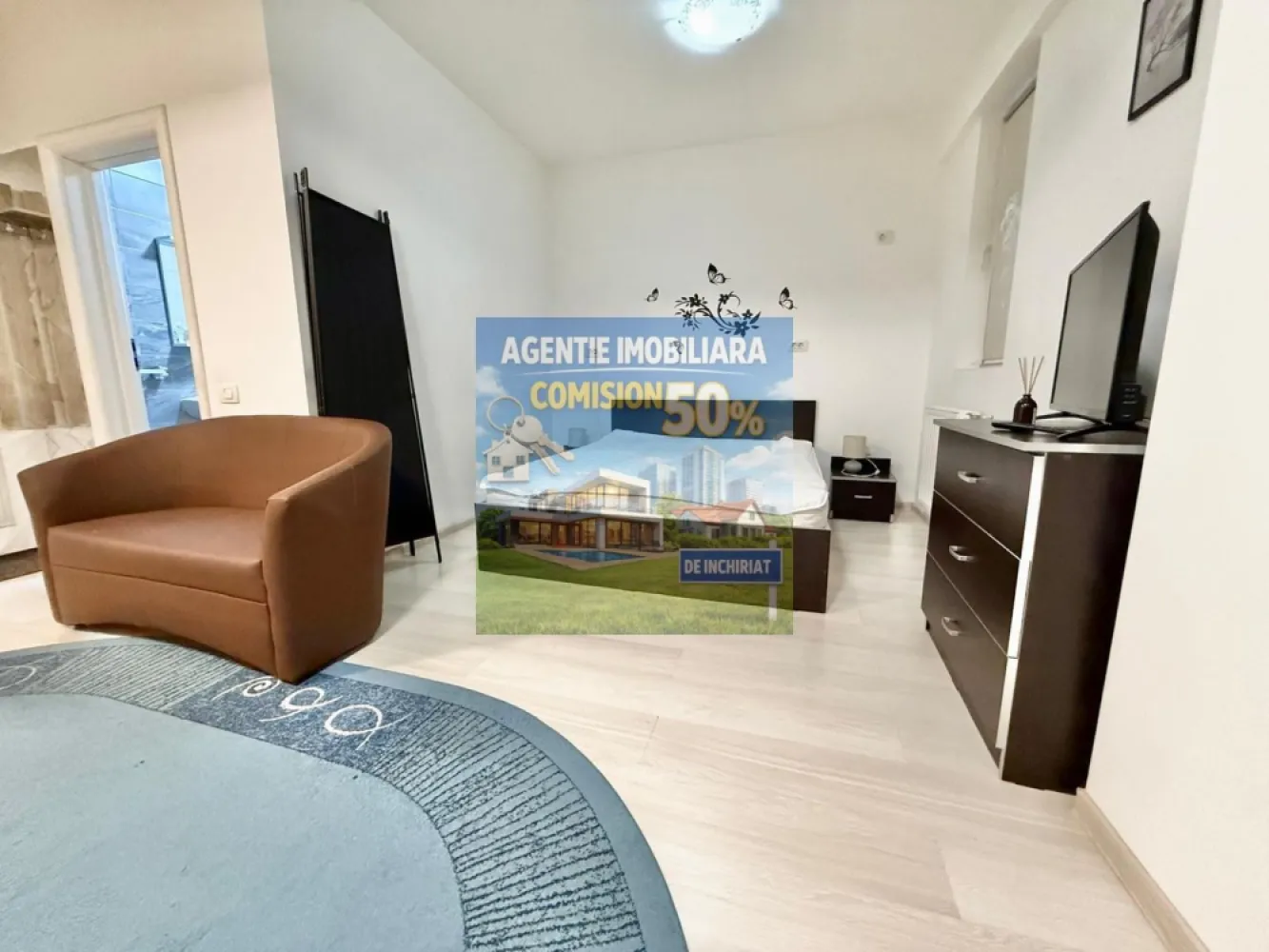 Garsoniera Militari Residence comision 50% - AGENTIE IMOBILIARA - COMISION 50% Oferim spre închiriere o garsonieră modern mobilată, situată în cartierul Militari Residence Detalii despre proprietate: - Suprafață: Generos compartimentată, oferind spațiu și confort. - Etaj 4, poziționare optimă pentru acces și priveliște. - Mobilare și utilare**: Garsoniera este complet mobilată și utilată, amenajată cu gust, gata pentru a vă oferi confortul unui cămin modern. Facilități și beneficii: Complexul oferă acces rapid la mijloace de transport, supermarketuri, restaurante, săli de fitness și alte puncte de interes. Zona este bine conectată, liniștită și ideală pentru locuit. Contact: Pentru mai multe detalii sau programarea unei vizionări, vă rugăm să ne contactați la numarul de telefon din anunt. Mută-te într-o garsonieră care îmbină stilul modern cu funcționalitatea, în cartierul Militari Residence! }}