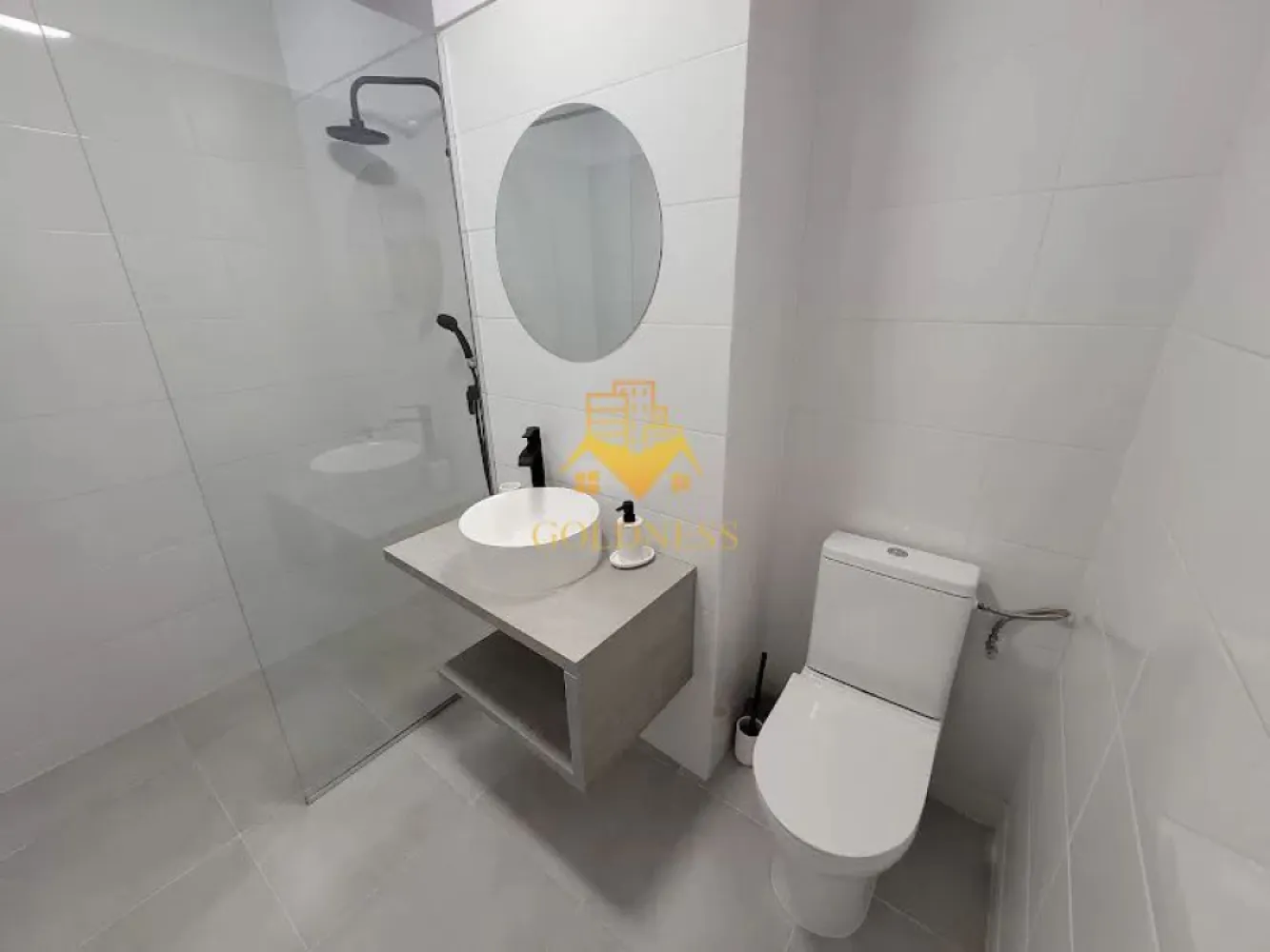 1 camera, modern, Zorilor, UMF, UTCN, Golden Tulip, LIDL