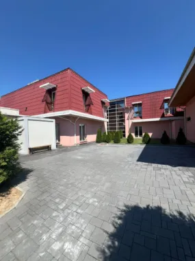 De vânzare – Hotel Veștem, Sibiu