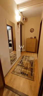 Apartament 3 camere, decomandat, etaj 1, zona Cedonia Sibiu