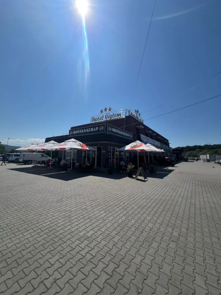 De vânzare – Hotel Veștem, Sibiu