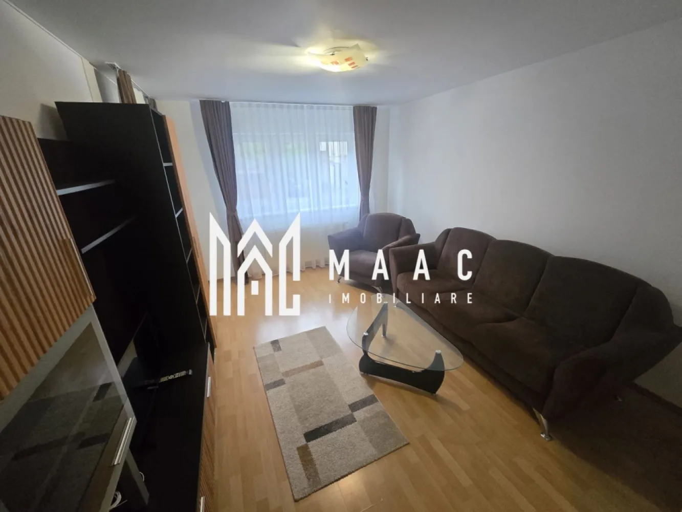Apartament 2 camere decomandat parter gradina Strand
