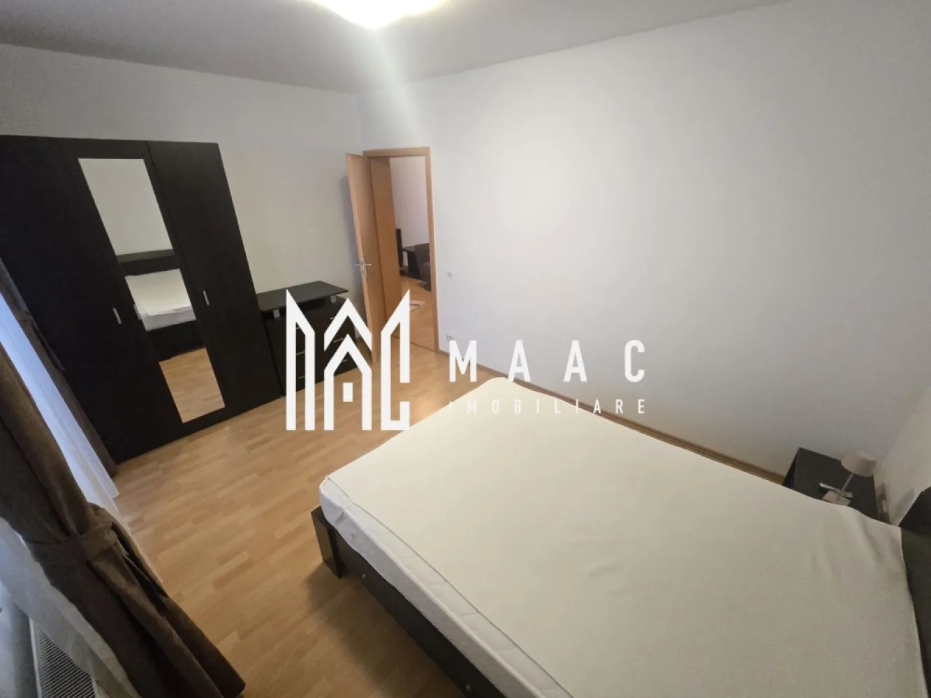 Apartament 2 camere decomandat parter gradina Strand