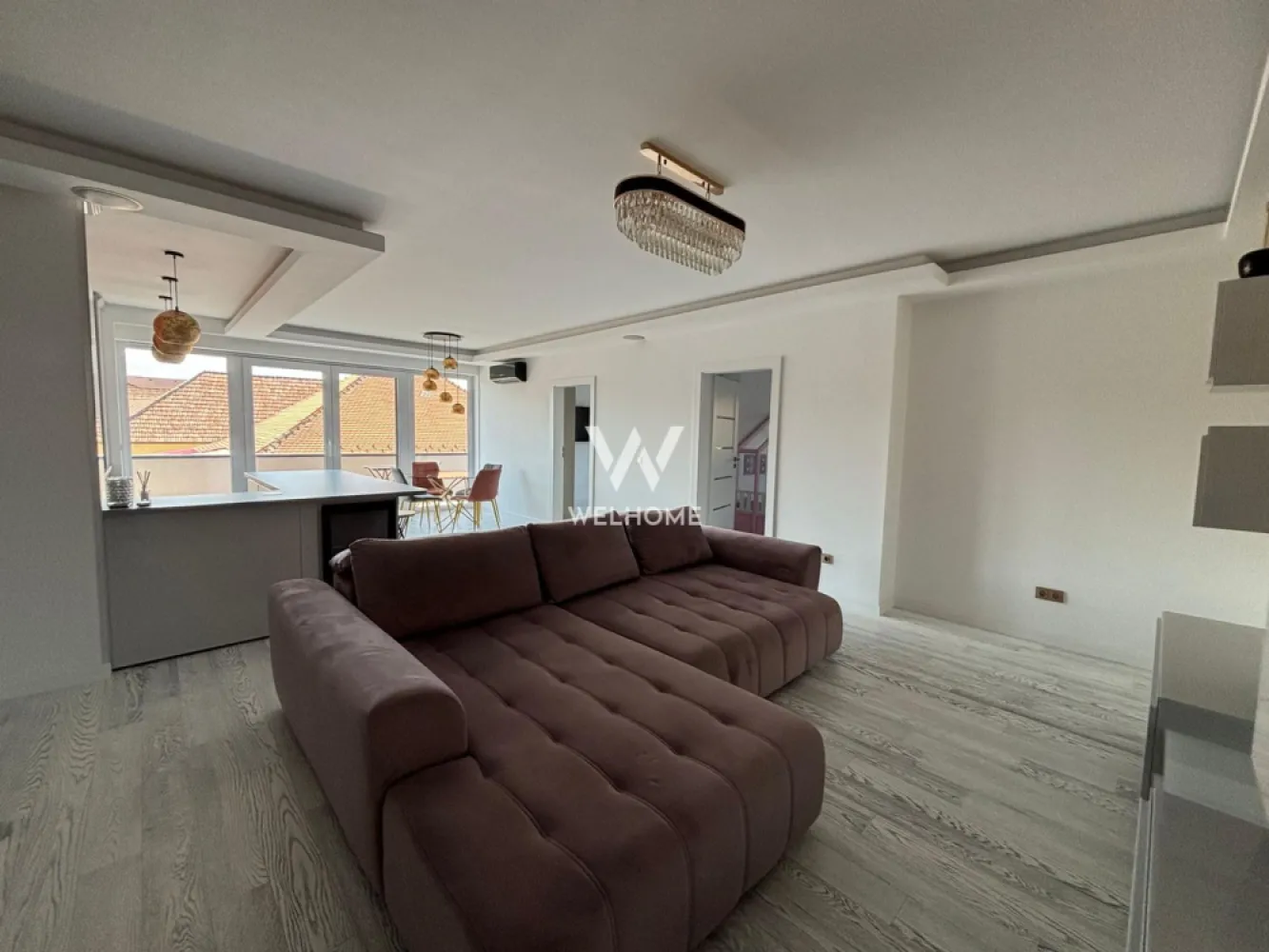 Apartament de 3 camere de închiriat, în bloc nou, zona Trei Stejari