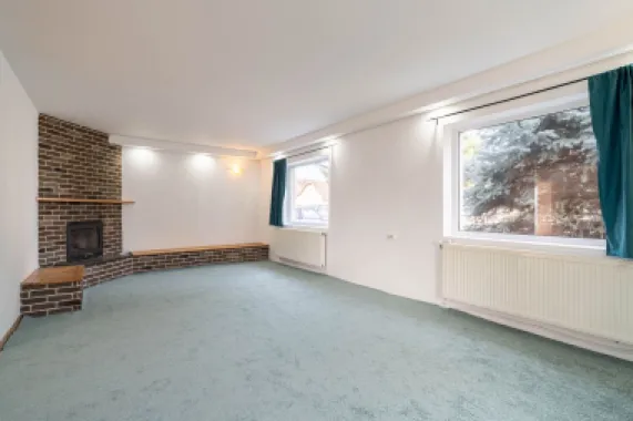 Casă de vânzare – zonă Poltura