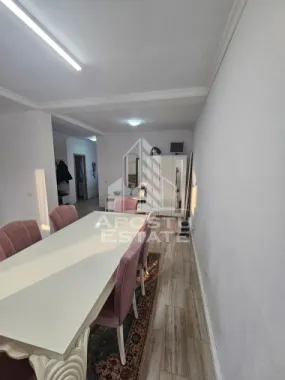 Duplex luminos de vanzare Utvin