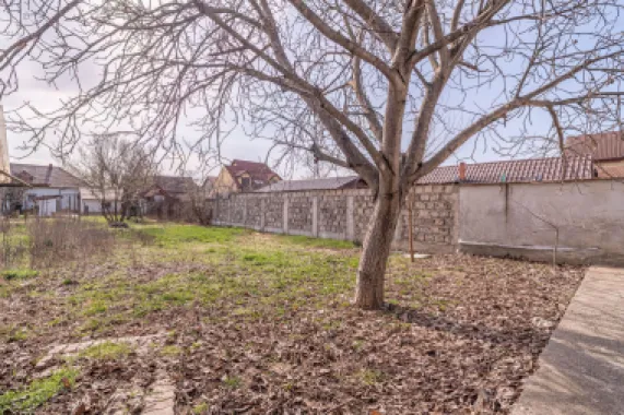 Casă de vânzare – zonă Poltura