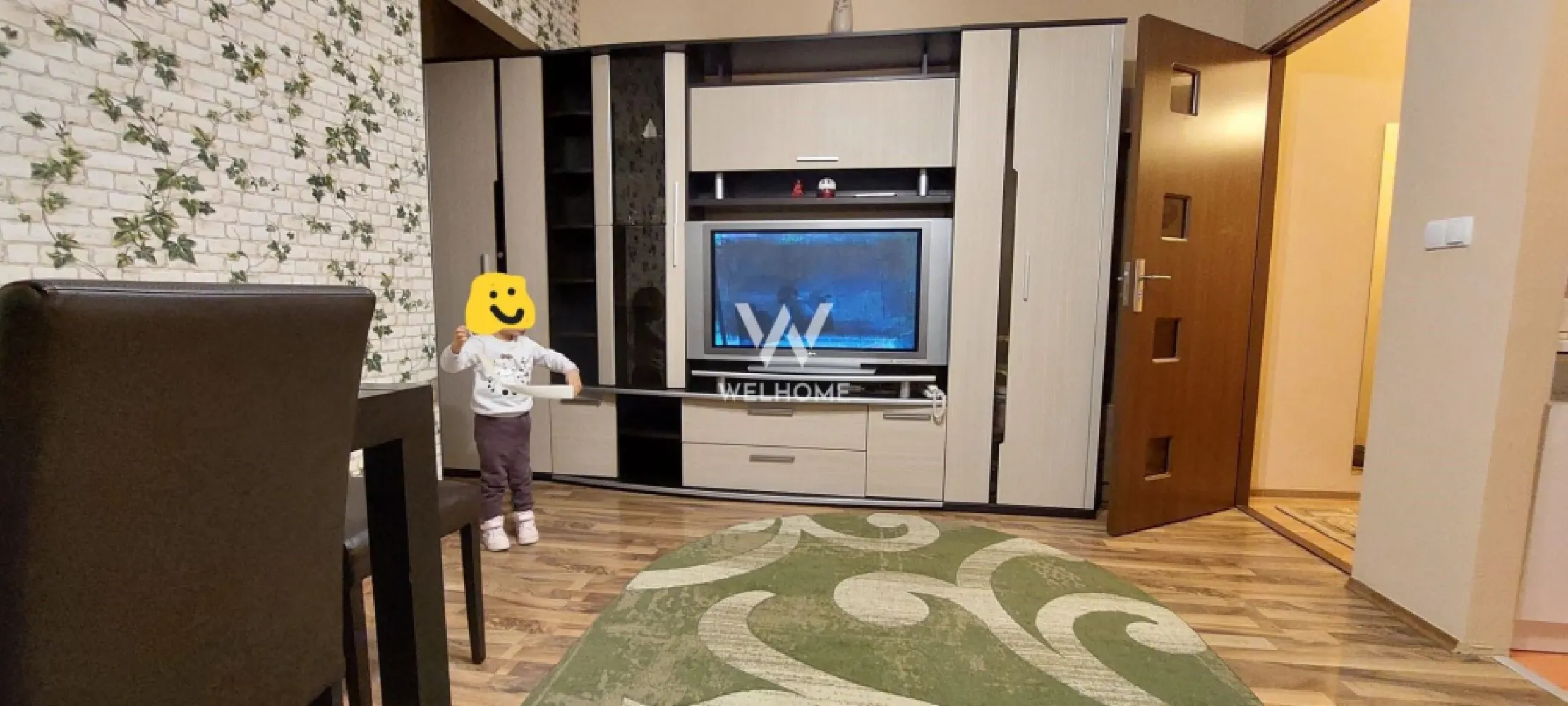 Apartament 3 camere, decomandat, etaj 1, zona Cedonia Sibiu