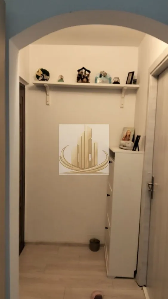 Apartament 3 camere et 2 Lipovei - Grand Mobilis Imobiliare vă oferă spre vânzare un apartament primitor cu 3 camere, situat la etajul 2, într-o zonă liniștită și foarte căutată din Lipovei. Cu o suprafață utilă de 64 mp, locuința este compartimentată semidecomandat și dispune de 2 băi, balcon închis, geamuri termopan, aer condiționat și boxă la subsol, oferind confort și spații de depozitare suplimentare. Poziționarea excelentă vă asigură acces rapid către grădinițe, școli, stații de autobuz și Iulius Town Timișoara, fiind alegerea ideală atât pentru o familie, cât și pentru investiție. Preț: 128.000 €. Pentru mai multe informații și programarea unei vizionări, contactați Grand Mobilis Imobiliare!

ID intern CP3183077