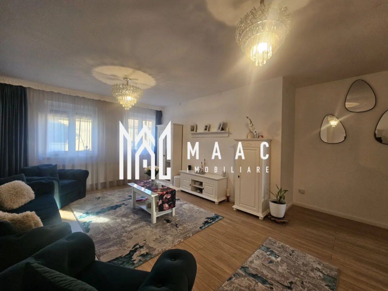 Casa individuala | Teren 450 mp | Garaj | Piata Cluj - MAAC Imobiliare vă propune spre vânzare o proprietate generoasă situată într-o zonă apreciată și bine conectată din Sibiu – zona Piața Cluj, ideală pentru familie sau pentru cei care își doresc confort, spațiu și intimitate. Imobilul este construit pe un teren de 450 mp și beneficiază de o compartimentare practică, având regim de înălțime P+1+Pod, cu o suprafață utilă de 150 mp și o suprafață construită desfășurată de 210 mp. Compartimentare Casa este bine organizată și oferă spațiu generos pentru întreaga familie: 4 dormitoare luminoase living spațios bucătărie separată 2 holuri 2 băi Spațiile sunt distribuite eficient între parter și etaj, iar podul oferă posibilități suplimentare de depozitare. Teren și spații exterioare Proprietatea dispune de: curte de aproximativ 130 mp grădină de aproximativ 110 mp acces auto în curte În curte se află și construcții auxiliare foarte utile: magazie de 67 mp garaj de 20 mp Dotări și îmbunătățiri Casa beneficiază de mai multe îmbunătățiri importante: panouri solare pentru eficiență energetică acoperiș nou cu țiglă de beton geamuri tripan pentru izolare termică și fonică superioară jaluzele exterioare electrice la toate ferestrele de la strada. Avantaje zonă liniștită și bine conectată proprietate ideală pentru familie numeroasă curte și grădină pentru relaxare spații auxiliare generoase (magazie + garaj) multiple îmbunătățiri deja realizate Pentru mai multe informații sau pentru programarea unei vizionări, echipa MAAC Imobiliare vă stă cu drag la dispoziție. ID: CP2968209. }}