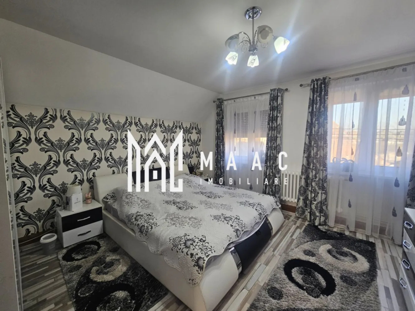 Casa individuala | Teren 450 mp | Garaj | Piata Cluj