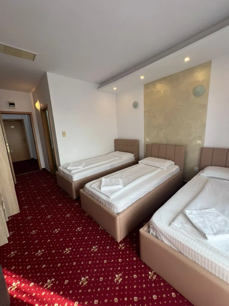 De vânzare – Hotel Veștem, Sibiu