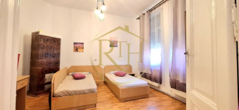 Logo RTH Imobiliare logo