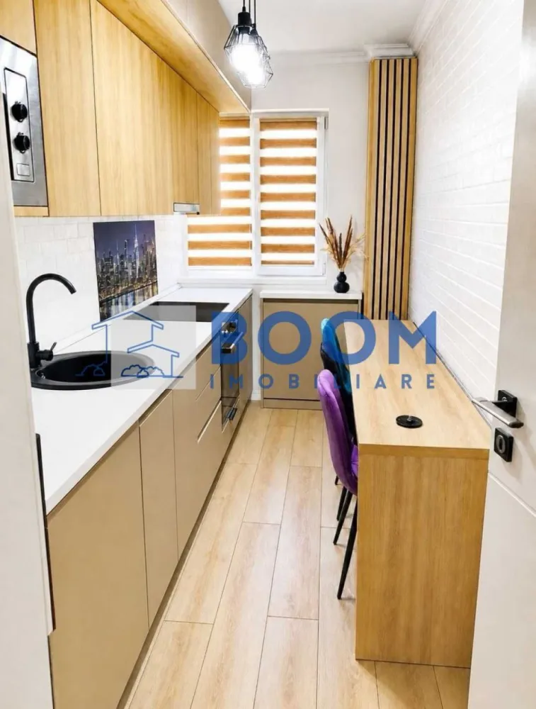 Apartament 2 Camere | Mobilat si Utilat Complet | Mutare imediata - Va propunem spre vanzare un Apartament 2 camere, 58 mp utili, complet reconstruit – DSV Ostroveni

Nu este un apartament renovat, ci complet reconstruit, realizat ca proiect personal, cu investiție de peste 30.000 € și fără compromisuri.

✔ 58 mp utili (55 mp în acte + balcon integrat)
✔ Decomandat, etaj 4/10, bloc construit după 1977
✔ Instalații electrice și sanitare 100% noi
✔ Instalație electrică din cupru, circuite separate
✔ Izolație completă și eficiență energetică ridicată
✔ 2 aparate AC Fujitsu A++, mobilier și electrocasnice premium incluse

Apartamentul nu a fost locuit după finalizarea lucrărilor. Toate electrocasnicele au fost doar testate.

Se vinde complet mobilat și utilat sau, la cerere, fără anumite electrocasnice, cu ajustarea corespunzătoare a prețului.

Pentru mai multe detalii si vizionari contactati echipa BOOM Imobiliare - CP3198496