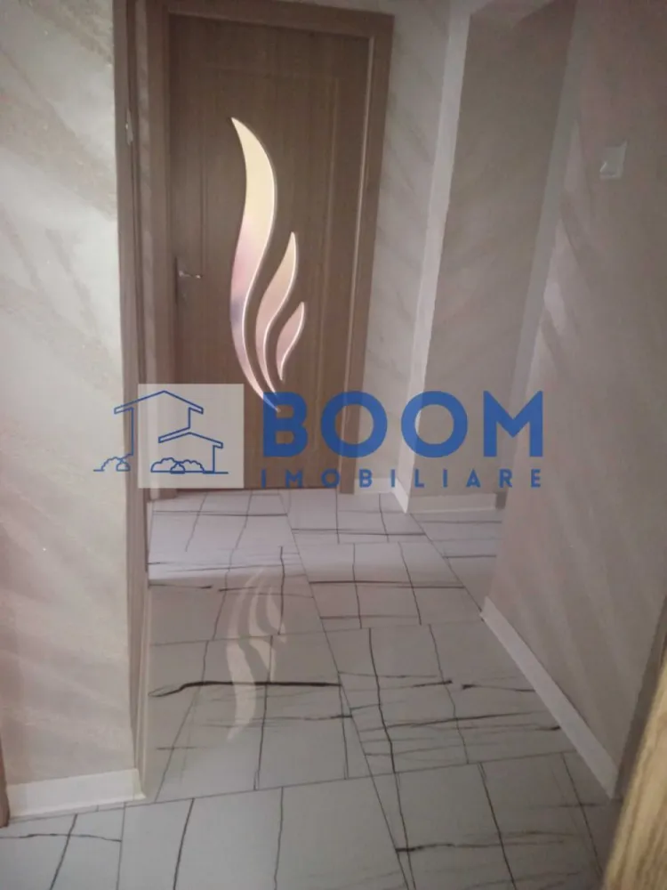 Apartament de inchiriat | Zona Tic Tac | Complet mobilat | - BOOM Imobiliare vă propune spre închiriere apartament gata de mutare – Zona Tic Tac, la un pret avantajos.

Stare: Mobilat și utilat complet
Disponibilitate: Imediată
• Confort maxim: Compartimentare excelentă, spațios și luminos.
• Complet echipat: Mobilier modern și electrocasnice incluse.
• Poziție ideală: Zonă foarte liniștită, ferită de zgomot.
• Locuri de parcare: Disponibile în apropierea imobilului.
 Facilități în zonă (la doar câteva minute de mers pe jos):
• Supermarketuri pentru cumpărături zilnice.
• Școli și grădinițe pentru copii.
• Stații de transport în comun.

Pentru detalii suplimentare și stabilirea unei vizionari va rugam sa contactati echipa MAAC Imobiliere, specificand CP3195672