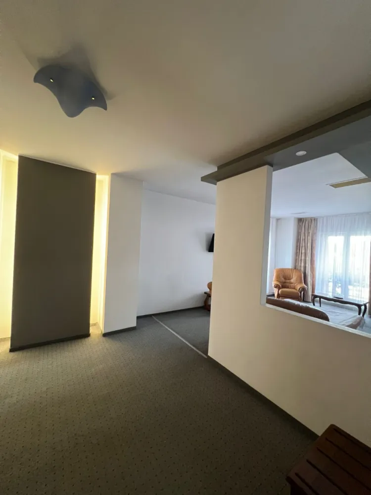 De vânzare – Hotel Veștem, Sibiu