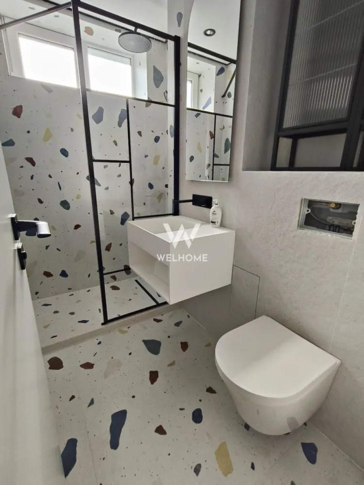 Apartament modern de închiriat, complet renovat - zona Liceul Economic