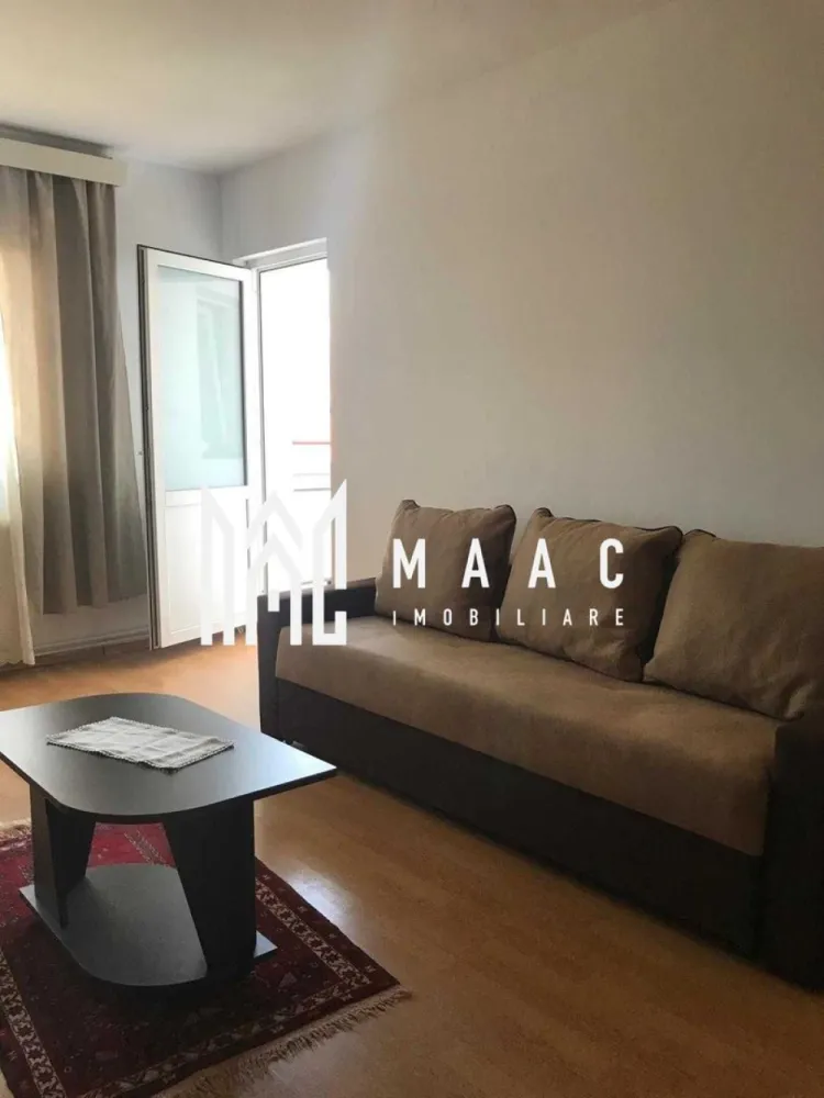 Apartament 2 camere | Balcon | Etaj 3 | Strand - Apartament 2 camere de închiriat Sibiu – 54 mp – balcon – etaj 3 – cartierul Ștrand MAAC Imobiliare vă propune spre închiriere un apartament cu 2 camere situat în cartierul Ștrand din Sibiu, la etajul 3 al unui imobil construit între 1977 și 1990. Detalii apartament Suprafață utilă: 54 mp Etaj: 3 Compartimentare: living luminos dormitor bucătărie baie balcon cu vedere spre oraș Blocul este izolat termic, iar balconul este închis, ceea ce contribuie la cheltuieli reduse de întreținere. Avantaje locație Apartamentul este situat în cartierul Ștrand, aproape de: Parcul Sub Arini Complexul Studențesc Sibiu restaurante, cafenele și magazine stații de transport public Pentru mai multe informații sau pentru a programa o vizionare, nu ezitați să ne contactați, specificand ID: CP2974066 }}