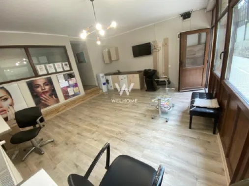 Spatiu Comercial 70 mp dotat salon infrumusetare - Central -Sibiu