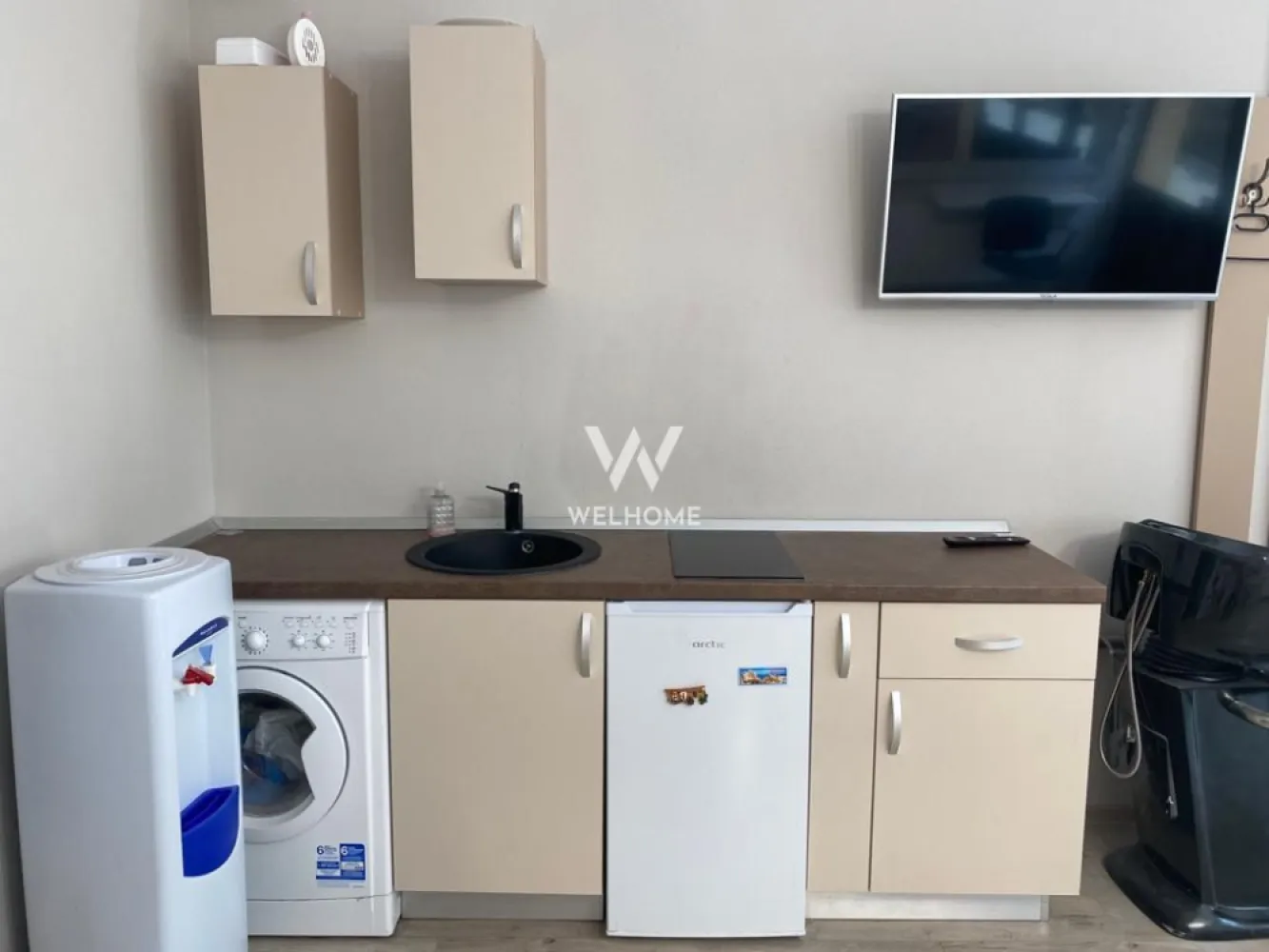 Spatiu Comercial 70 mp dotat salon infrumusetare - Central -Sibiu