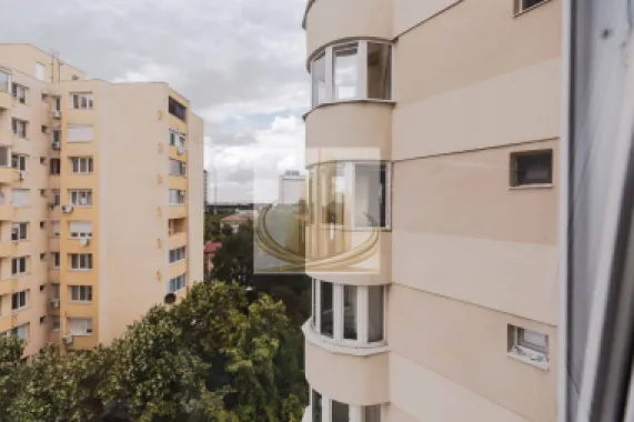 Apartament 4 camere Central 100mp 245000 euro