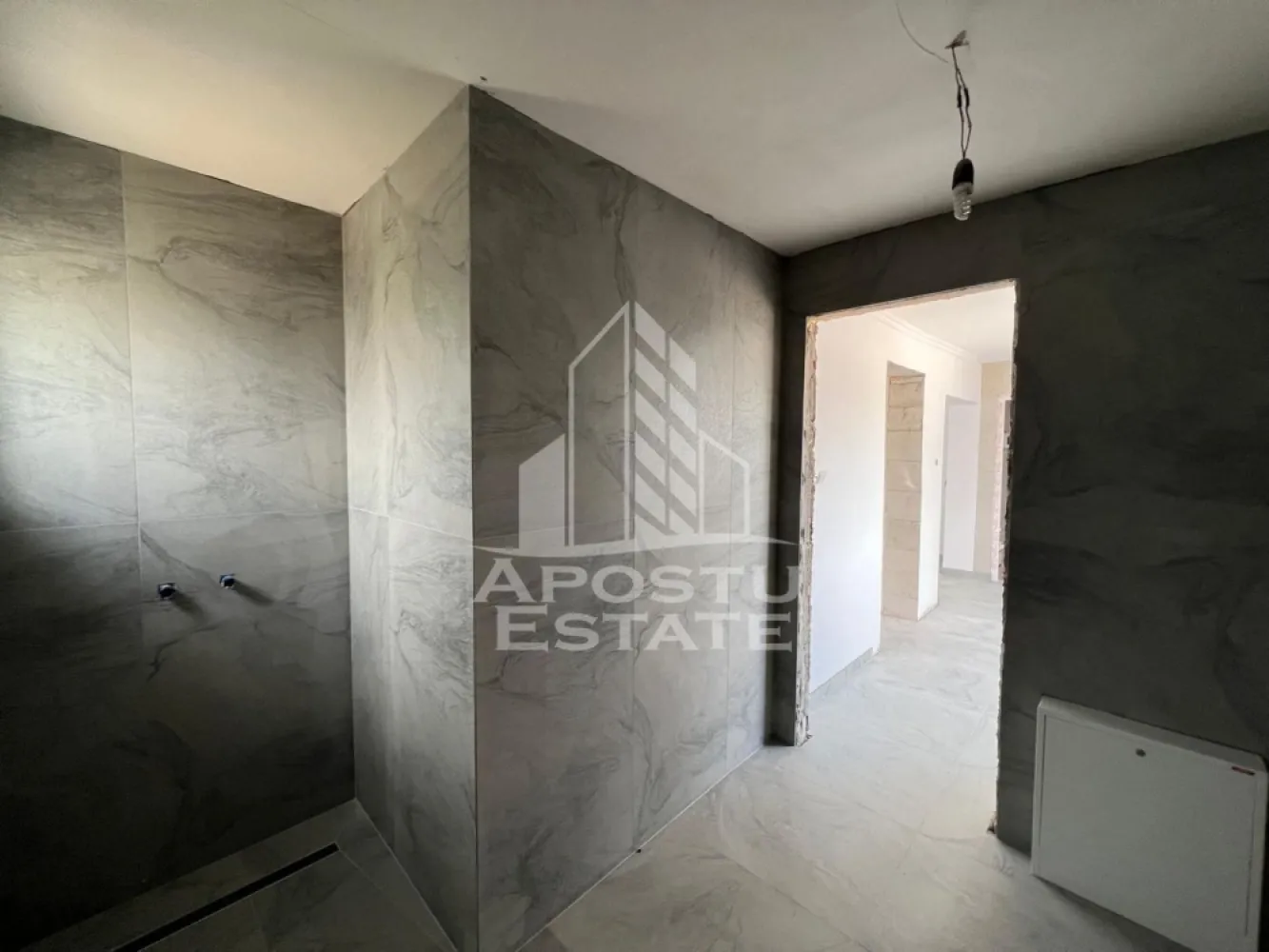 Casa individuala pe etaj de vanzare, renovata complet, Becicherecu Mic