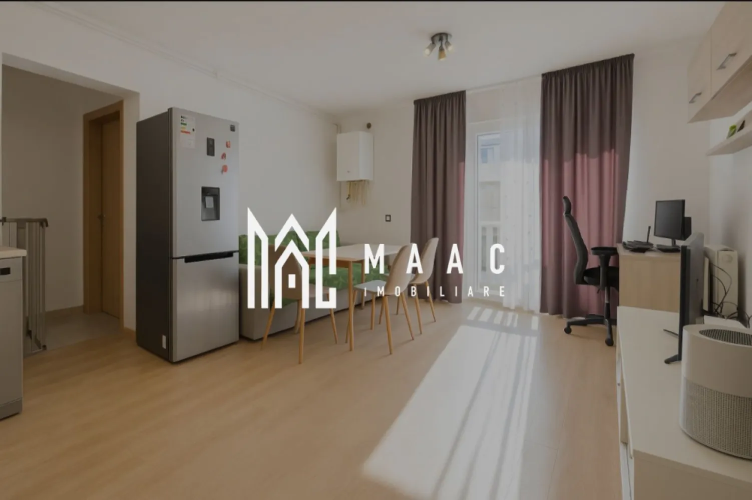 Apartament 2 Camere | Mobilat | Gradina 35 MP | Arhitectilor - MAAC Imobiliare vă propune spre vânzare un apartament cu 2 camere, situat în Cartierul Arhitecților. Caracteristici: Suprafață utilă: 43 mp Compartimentare: dormitor, living luminos conectat cu bucătăria open space, baie finisată, grădină privată cu acces direct din bucătărie Finisaje și dotări: Finisaje: gresie, faianță și parchet Geamuri termopan Încălzire cu centrala proprie si calorifere Loc de parcare disponibil în fața imobilului. Localizare și facilități ale zonei: Situat în Cartierul Arhitecților, cu acces rapid la principalele artere de circulație Aproape de magazine, restaurante, cafenele și alte puncte de interes. Pentru mai multe detalii precizati telefonic ca ati vazut anuntul cu ID: CP2831728 }}