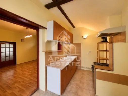 Apartament de vanzare cu 2 camere la casa, zona Mehala, Timisoara