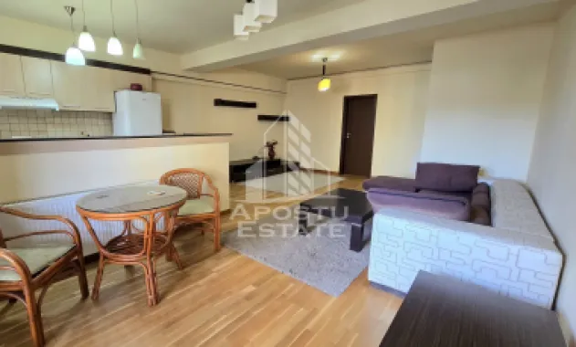 Apartament de vanzare cu 2 camere si loc de parcare, Mehala, an 2010
