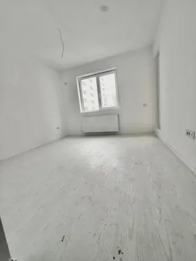 Garsoniera cartier Militari Residence- mutare imediata!!