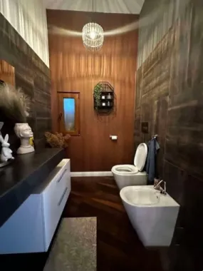 BRASADAS vinde casa RENOVATA 470mp in zona ULTRACENTRALA.