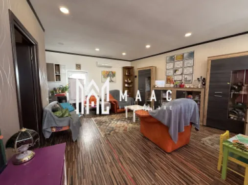 Logo MAAC IMOBILIARE logo