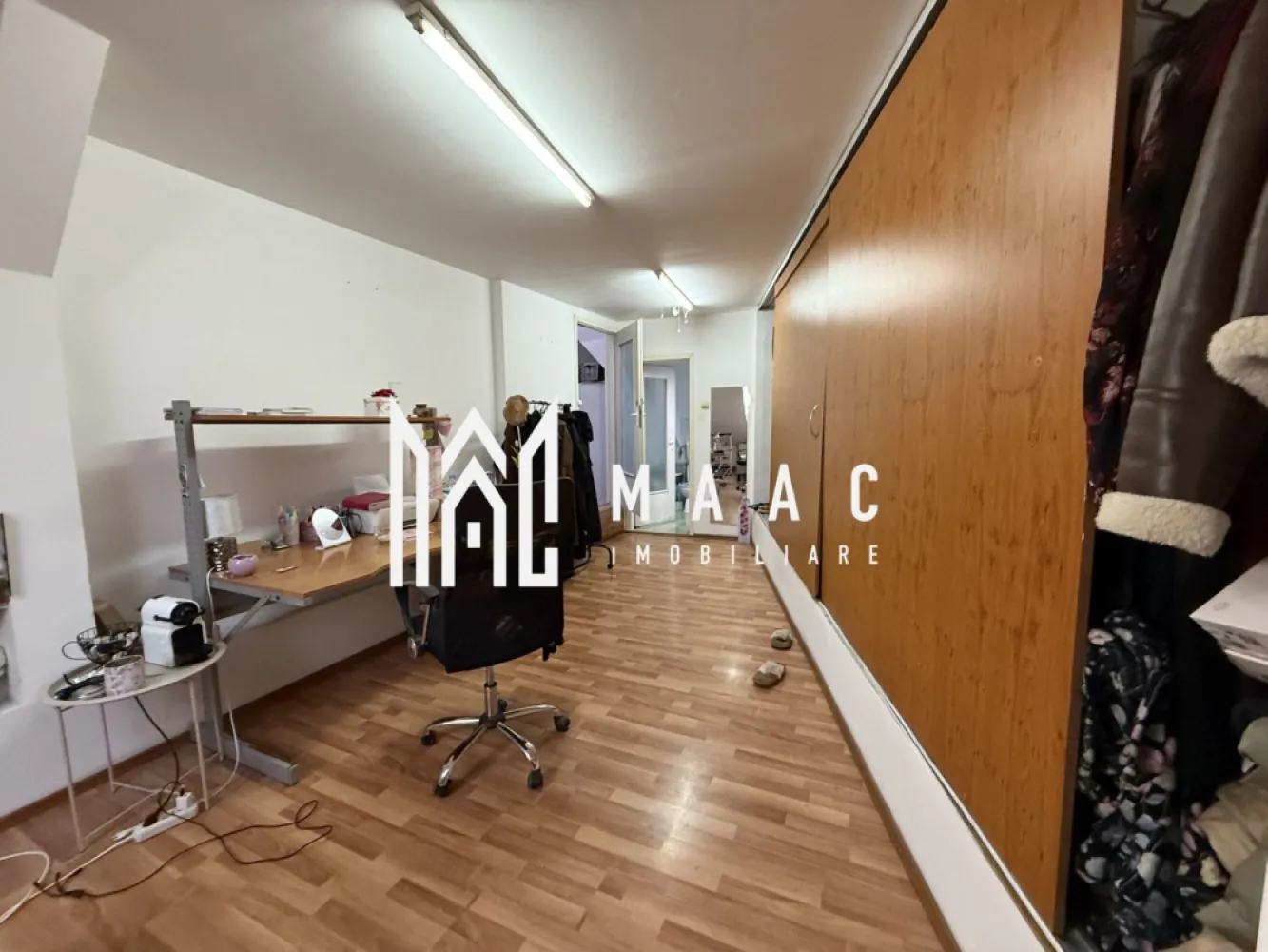 Casa pentru investitie | 8 camere | 215MP | P+M | Zona Garii