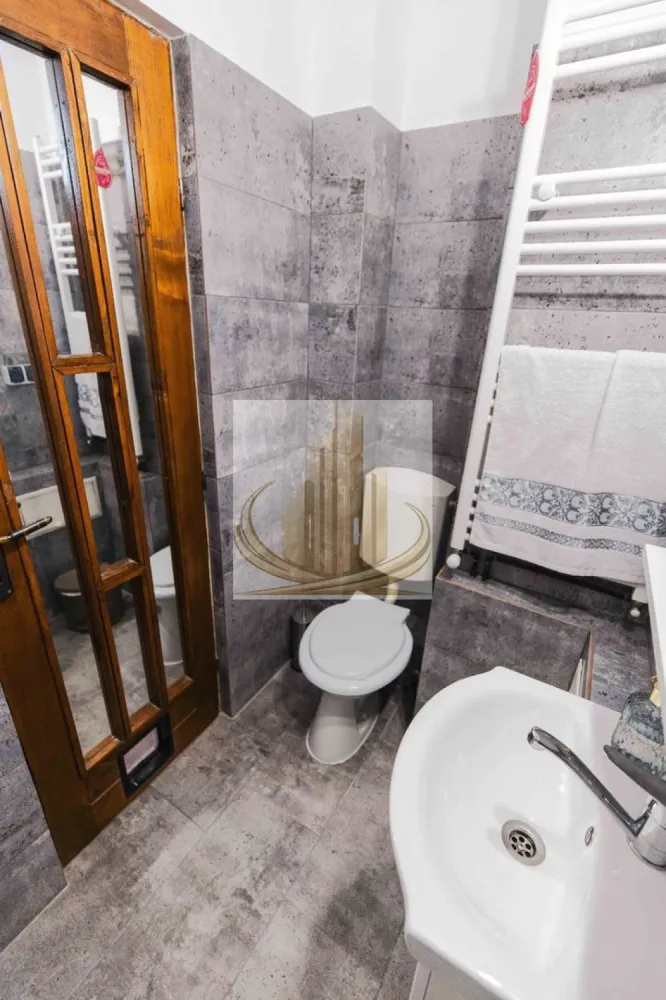 Apartament 4 camere Central 100mp 245000 euro
