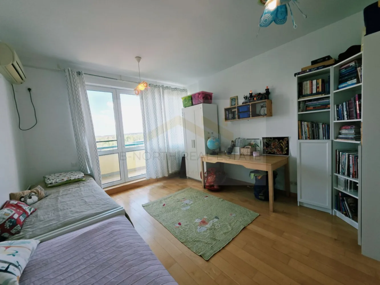 Penthouse 148mp cu terase75 mp și șemineu | Corbeanca