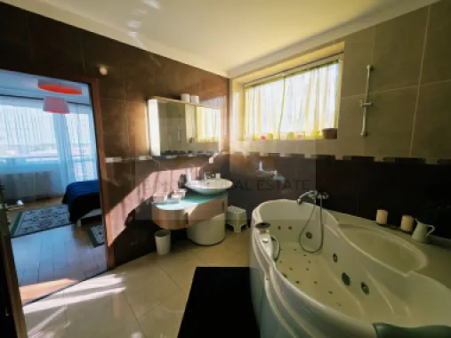 Penthouse 148mp cu terase75 mp și șemineu | Corbeanca