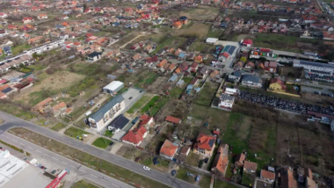 Teren 860 mp în Gai